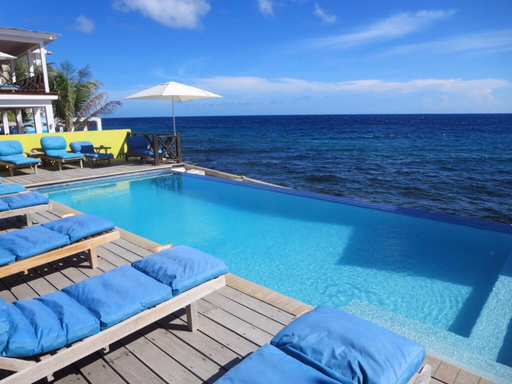 Scuba Lodge Boutique Hotel & Ocean Suites