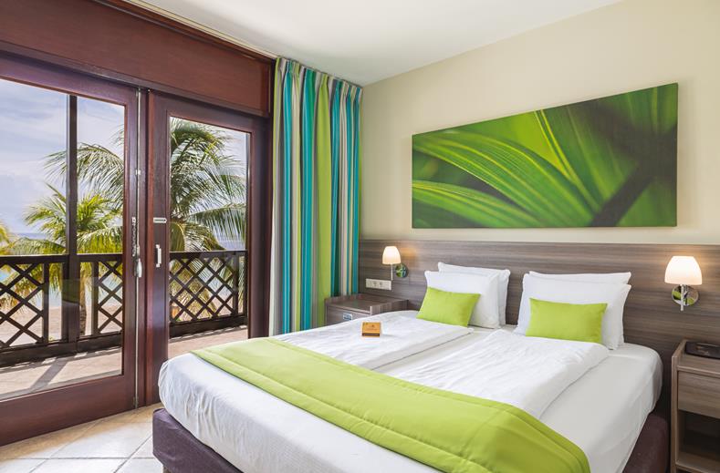 LionsDive Beach Resort