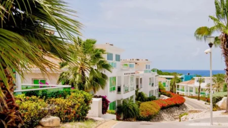 Piscadera Harbour Village